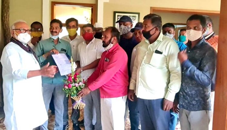 Nashik-Pune railway line affected farmers will get five times the compensation - Guardian Minister Chhagan Bhujbal