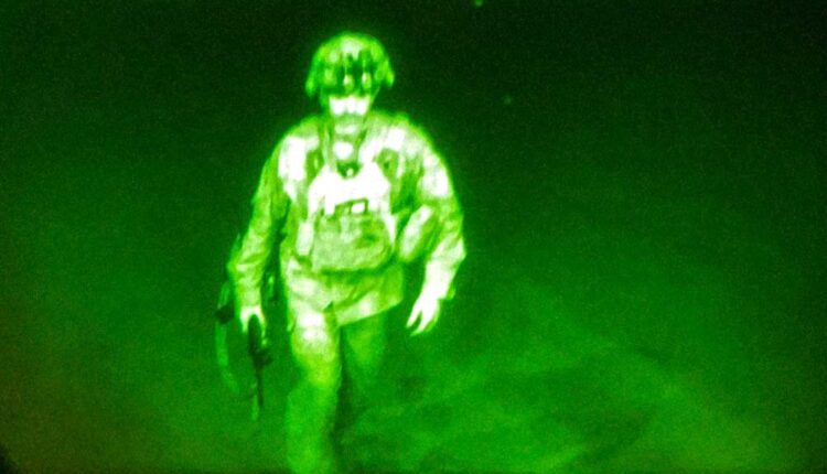 Last US soldier withdraws from Afghanistan