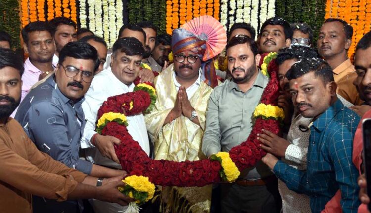 Sameer Bhujbal Abhishtachintan from dignitaries