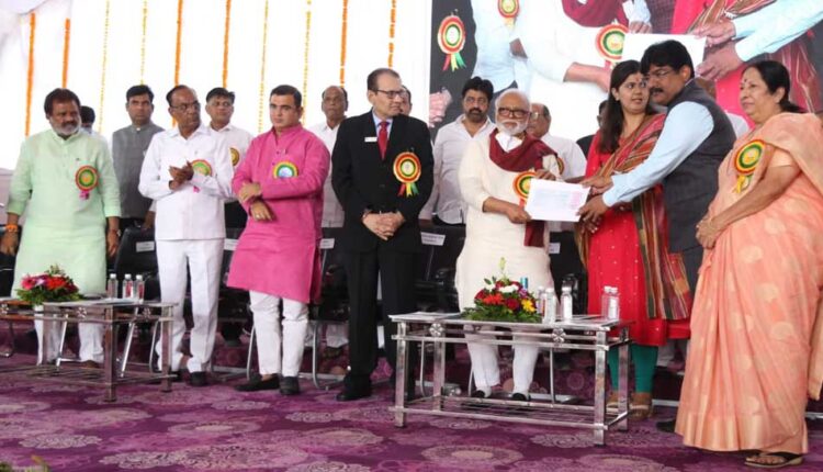 Nashik: Rs. 11 lakhs from Namco for 94th Marathi Sahitya Sammelan