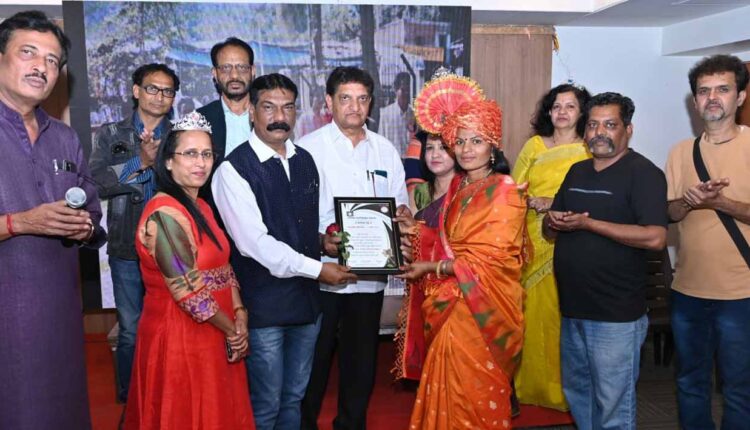 Nashik Photographers Association honors women in the field of photography