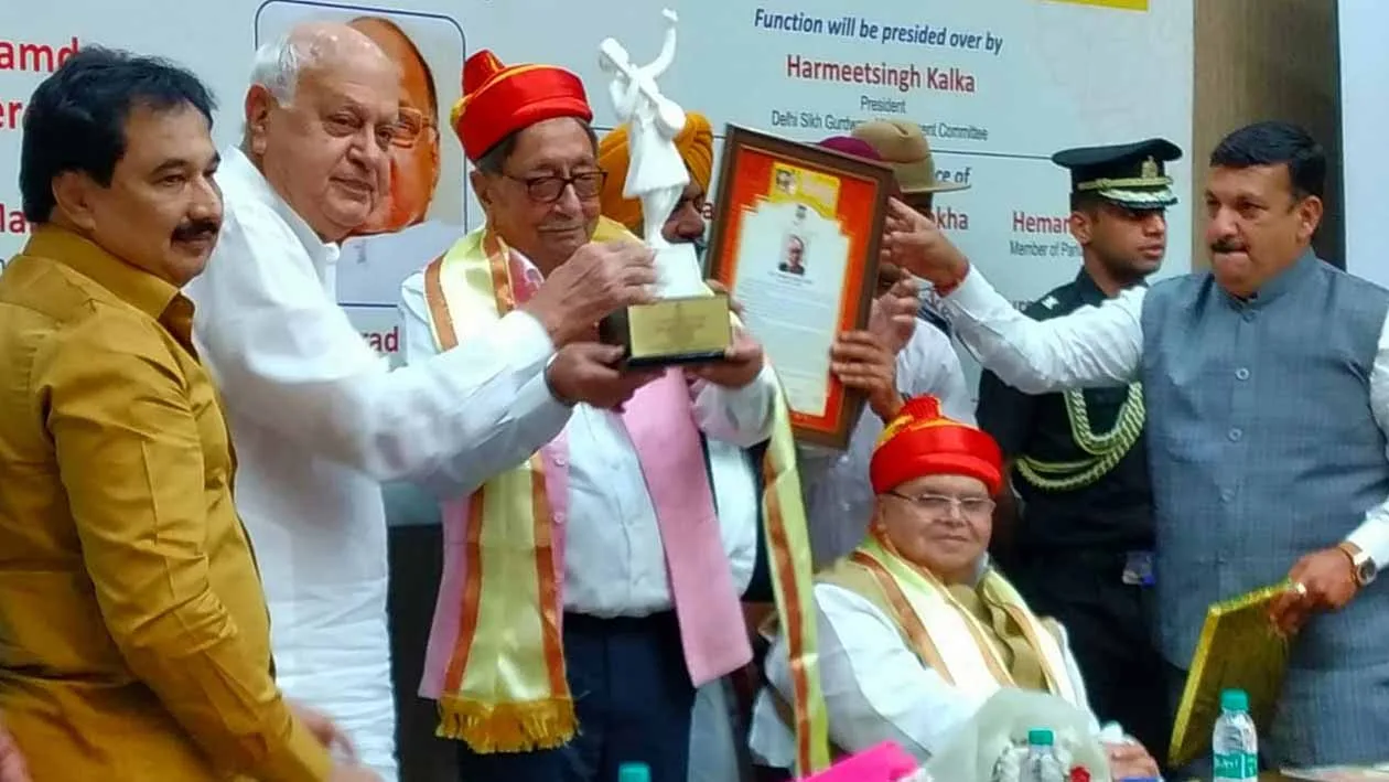 Distribution of Sant Namdev National Award 2020-2021 organized in Sarhad, New Delhi