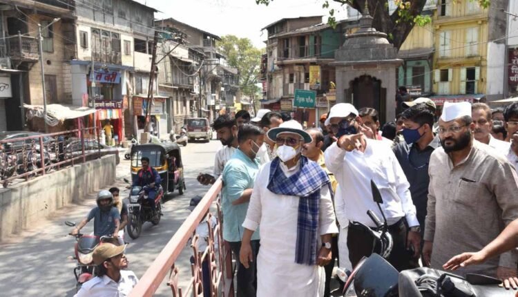 Guardian Minister Chhagan Bhujbal inspected the work of Smart City in Nashik city