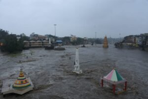  Flood on Godavari river in Nashik