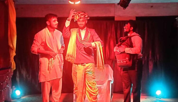 An Innovative Initiative Launched in Nashik: "The Theater at Your Doorstep"