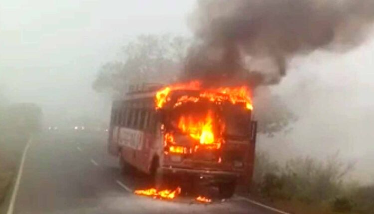 Bus caught fire at Saptshringi gadh