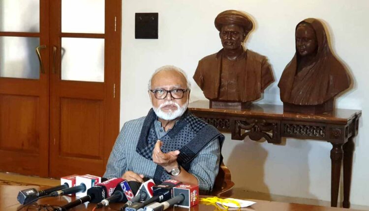 What is the exact purpose behind shifting Nashik CIDCO office ? Bhujbal's question to the government