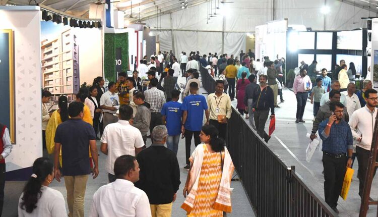 Shelter 2022 More than 15 thousand visitors visited the exhibition in the first two days