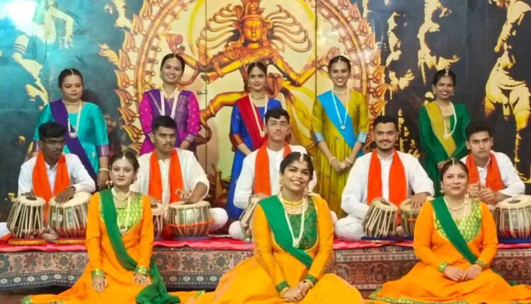 Young Artists of Nashik tour in Malaysia