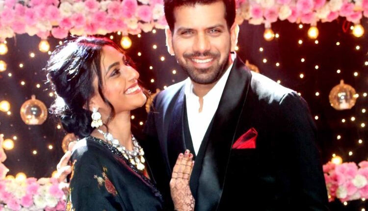 Deepa-Karthik's eye-catching look at the Sangeet function from the serial Rang Maja Vegala