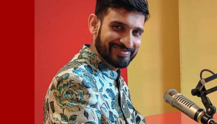 RJ Bhushan from Nashik was the winner of Golden Mike Award