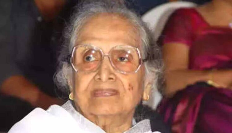 Veteran actress Sulochana Didi passed away