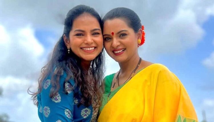 zee marathi /Entertainment News/Unique Rakshabandhan of Tawde sisters !!