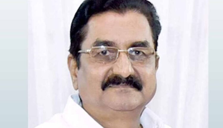 Nashik News/Senior Congress leader Sanjeev Tupsakhre passed away