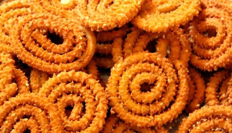 Diwali Special Recipe : Crispy Bhajanichi Chakli