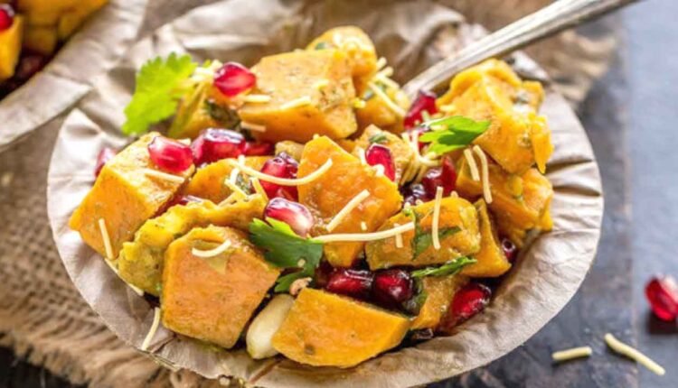 sweet potato chaat/Make delicious nutritious sweet potato chaat for breakfast on Navratri