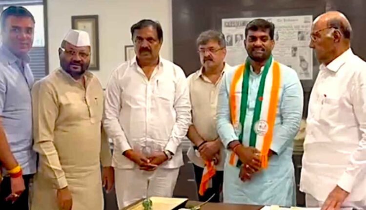 Uday Sangle from Sinnar Vidhan Sabha Constituency joined the Nationalist Sharad Pawar group