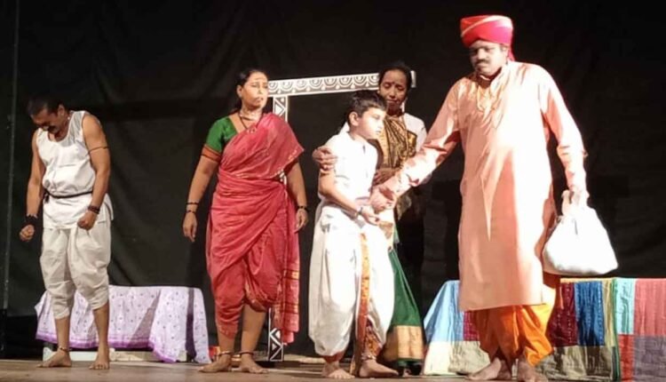 Maharashtra State Drama Competition/Karma', a play that comments on what is in action is what you get...