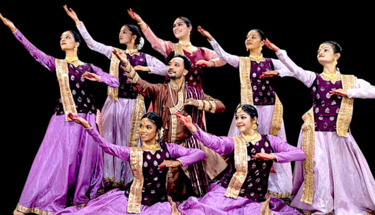 Cultural Events in Nashik, Keshav Kathak Dance Theatre organizes a dance performance based on the "Adi Anant Vitthala" Abhangas