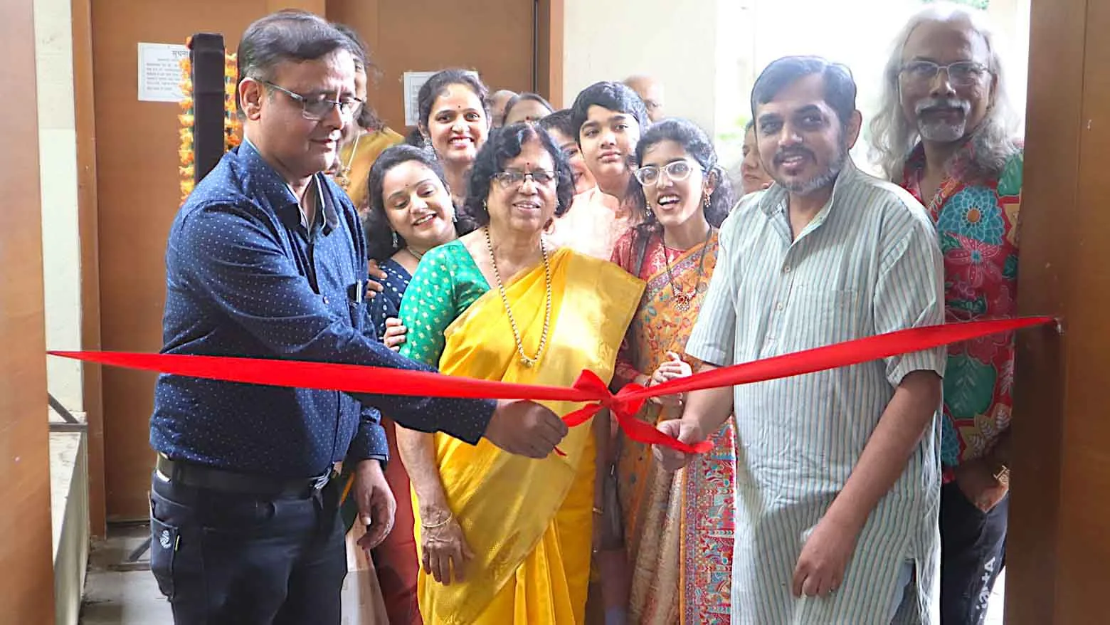 Nashik Art Exhibition,‘Chitraratna’ inaugurated with grandeur: A gift of arts and crafts for Nashik residents