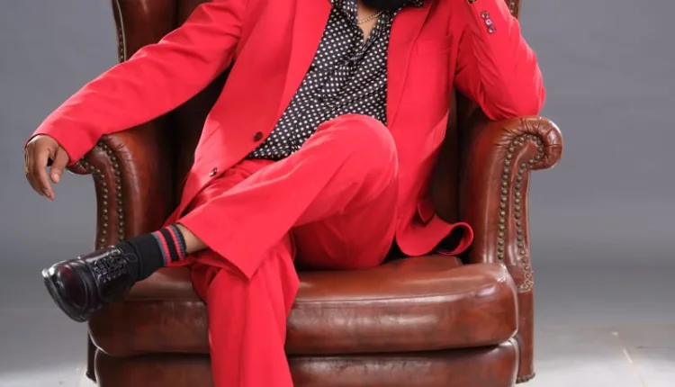 Chala Hawa Yeu Dya,Priyadarshan Jadhav will be seen in a triple role in ‘Chala Hawa Yeu Dya – Comedy Gangwar’!