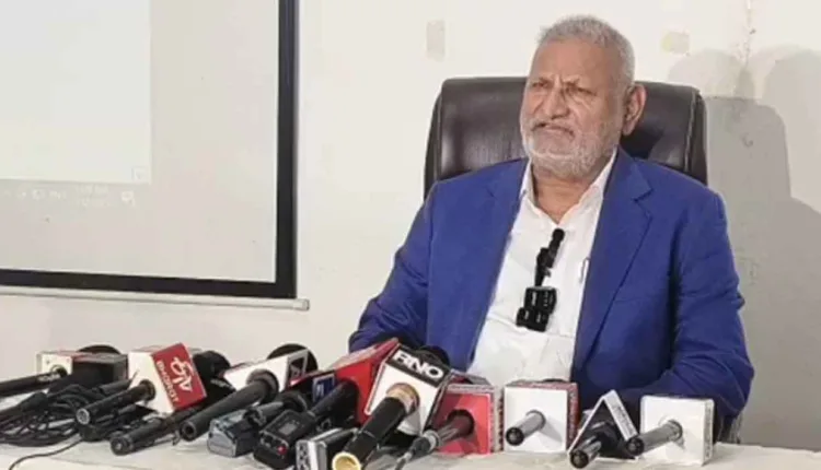 Manikrao Kokate Rummy Video,"I wasn't playing rummy, what if something happened that would have made me resign?" - Manikrao Kokate