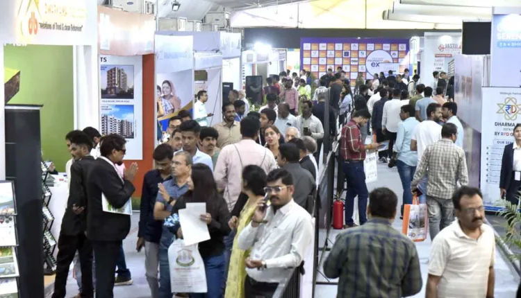 CREDAI Nashik Property Expo,Huge response to the exhibition "Property Mahakumbh" organized by CREDAI Nashik Metro
