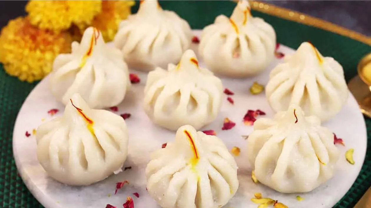  Ukadiche Modak Recipe,Ukadi Modak (Rice Flour) Recipe