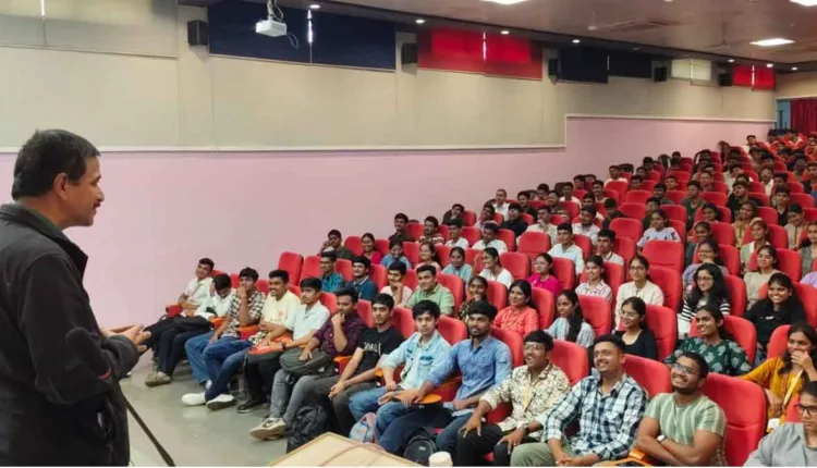 Artificial Intelligence Jobs,Now AI-based robots will work in homes