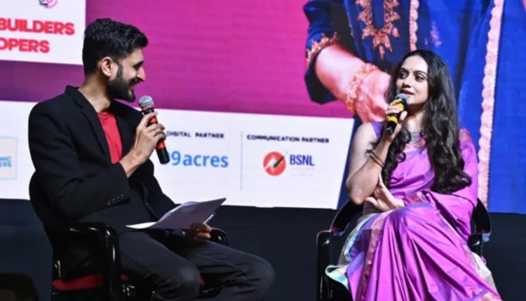 Shruti Marathe Visits Homeathon,“I would definitely like to settle in Nashik” - Actress Shruti Marathe