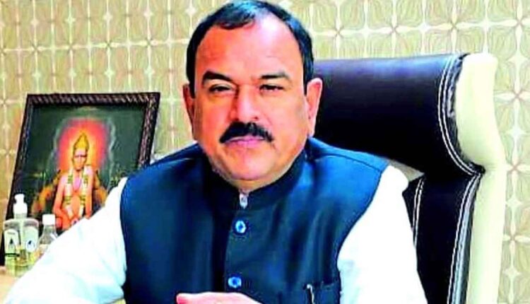 Nashik Crime News | Nashik shocked: Astrologer Captain Ashok Kharat arrested